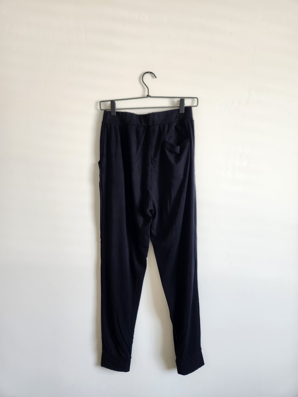 Cozy Earth Brushed Bamboo Jogger Pants Size Medium - Picture 3 of 10